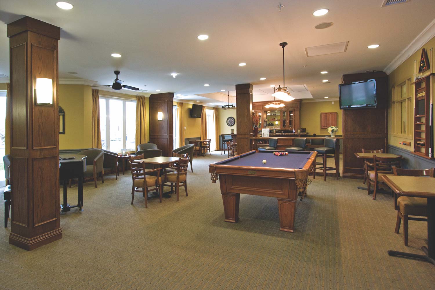 WS-Paddles-Pub